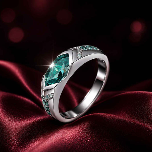 Anillo Mujer con Piedra Verde y Zirconias | Elegancia que Destaca